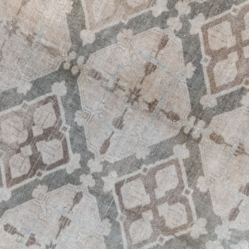 Z716 Handwoven Vintage Rug 9’5 X 13