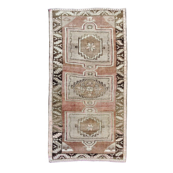 ON HOLD Z729 Handwoven Vintage Rug 4'7 x 9