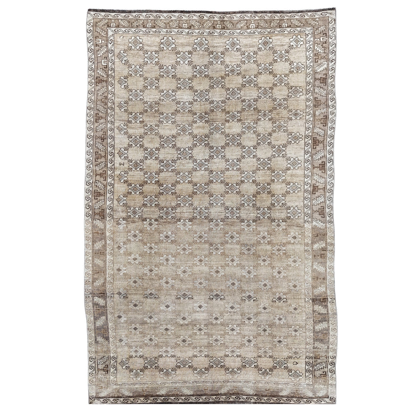 Z732 Handwoven Vintage Rug 6'10 x 10’6