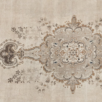 Z737 Handwoven Vintage Rug 7 x 10’4