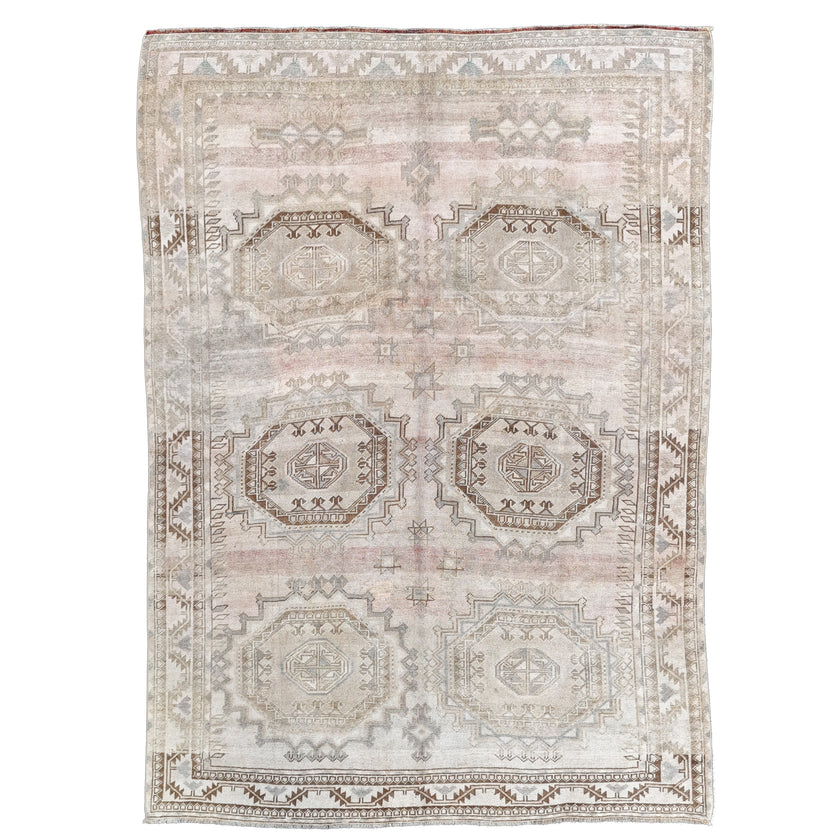 Z740 Handwoven Vintage Rug 6'11 x 9’7