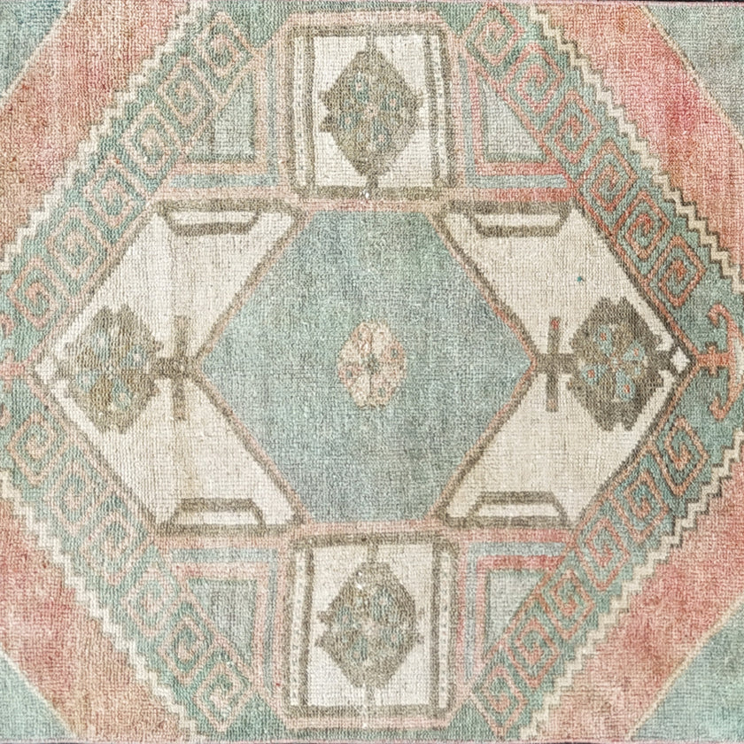 Z743 Handwoven Vintage Rug 2'11 x 10