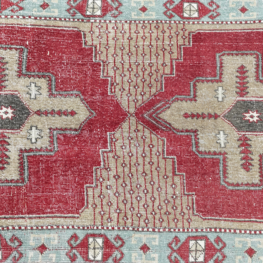 Z744 Handwoven Vintage Rug 3'7 x 13’11