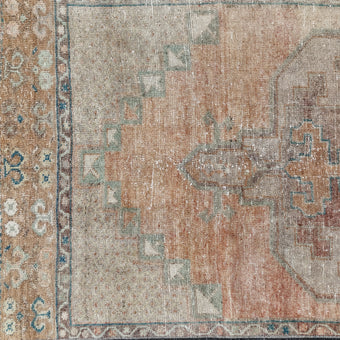 Z752 Handwoven Vintage Rug 3 x 7’11