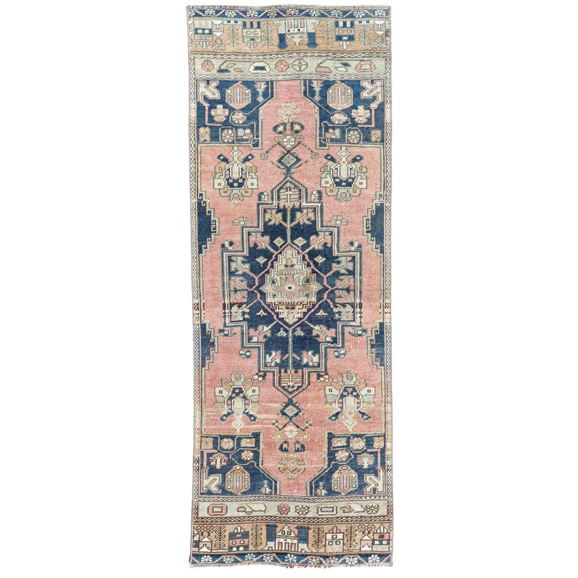 Z764 Handwoven Vintage Rug 2'9 x 7’9