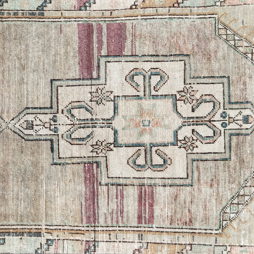 Z765 Handwoven Vintage Rug 3 x 9'7