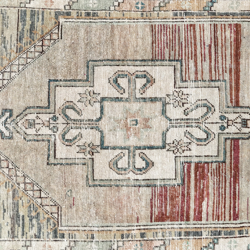 Z765 Handwoven Vintage Rug 3 x 9'7