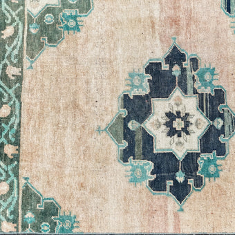 Z772 Handwoven Vintage Rug 2'10 x 11’2