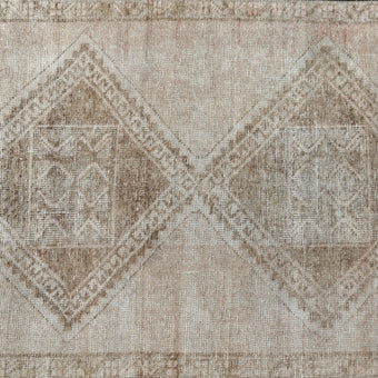 Z774 Handwoven Vintage Rug 2'11 x 12’5