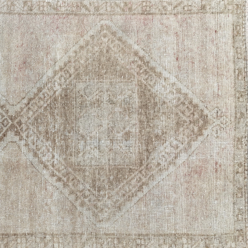 Z774 Handwoven Vintage Rug 2'11 x 12’5