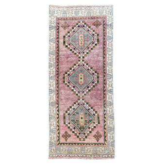 Z783 Handwoven Vintage Rug 2’11 x 6’10