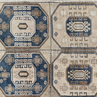 Z789 Handwoven Vintage Rug 5'9 x 9