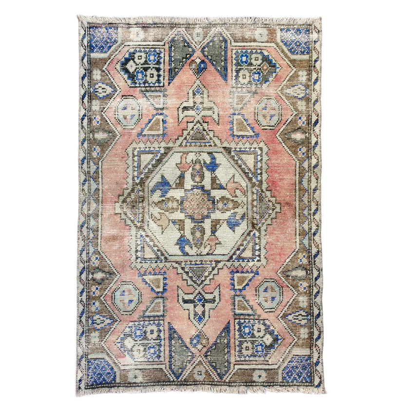 Z793 Handwoven Vintage Rug 3'9 x 5’7