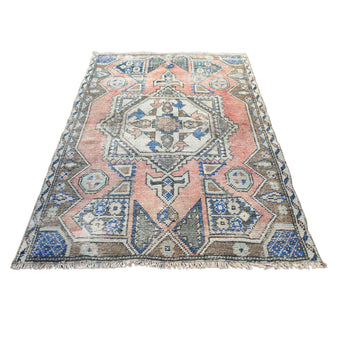 Z793 Handwoven Vintage Rug 3'9 x 5’7