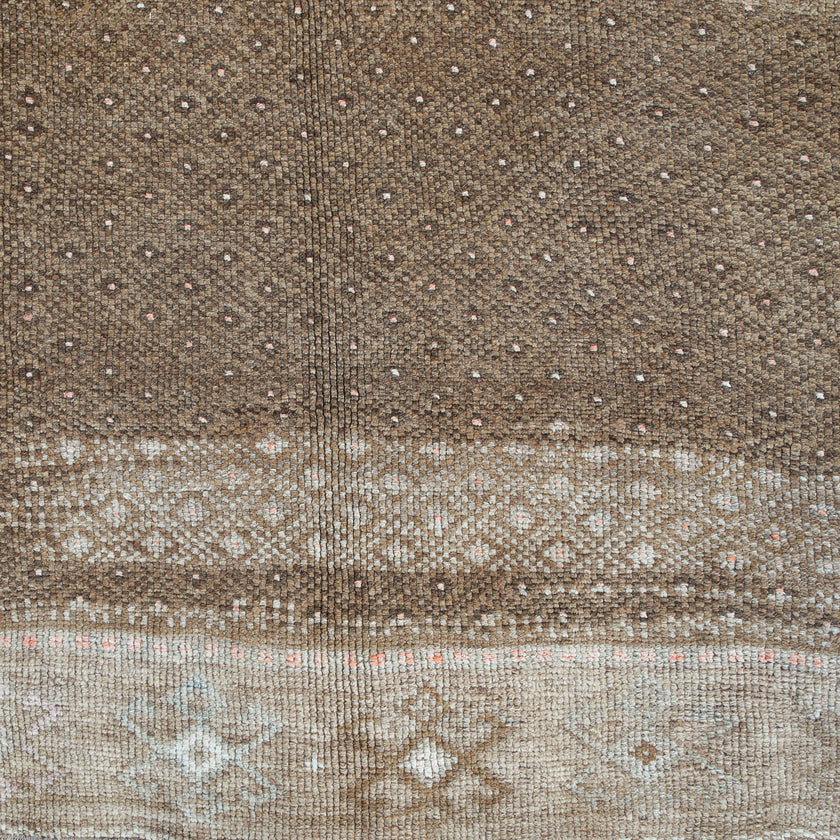 Z798 Handwoven Vintage Rug 6'2 x 11’6