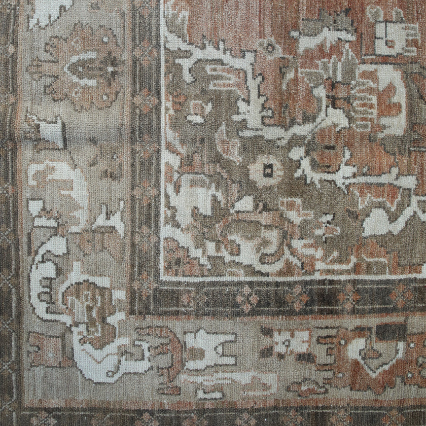 Z803 Handwoven Vintage Rug 8 x 11’3