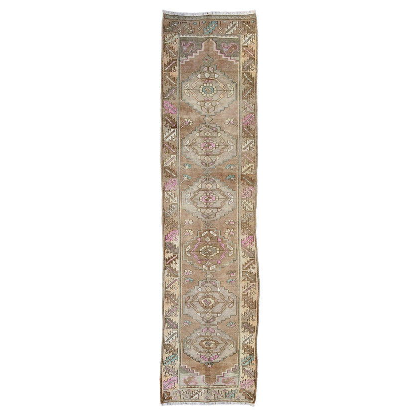 Z806 Handwoven Vintage Rug 3 x 12’1