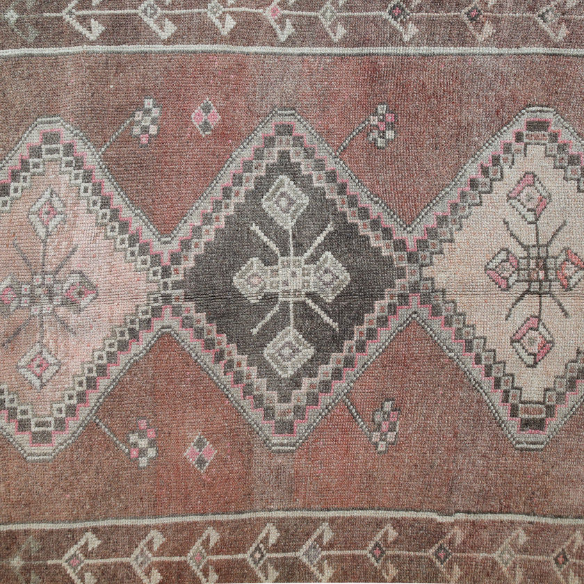 Z811 Handwoven Vintage Rug 3'10 x 12’4  ON HOLD KE