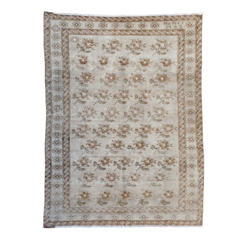 Z817 Handwoven Vintage Rug 6'4 x 8’5