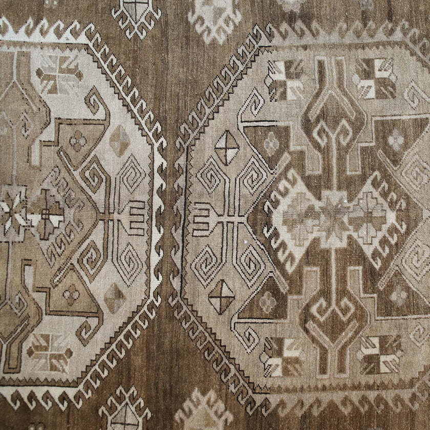 Z821 Handwoven Vintage Rug 6'2 x 10