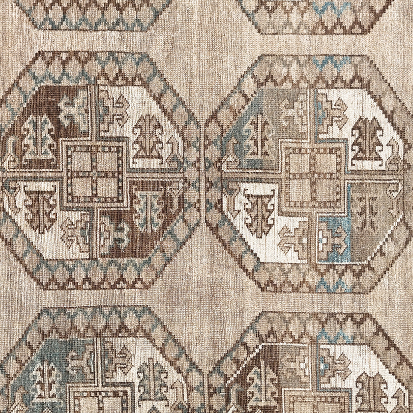 Z840 Handwoven Vintage Rug 8'3 x 10’7