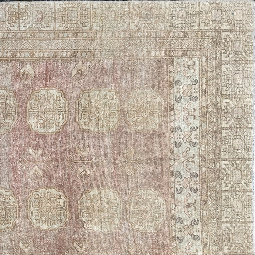 Z841 Handwoven Vintage Rug 3'7 x 6