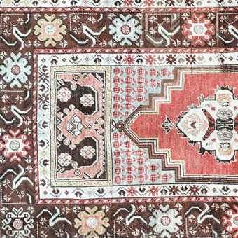 Z842 Handwoven Vintage Rug 3’6 x 6’5