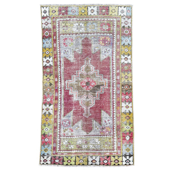 Z852 Handwoven Vintage Rug 3’2 x 5’7