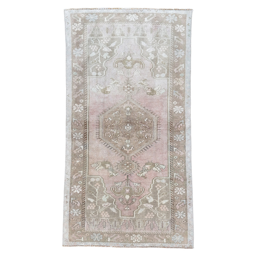 Z857 Handwoven Vintage Rug 3’4 x 6’3