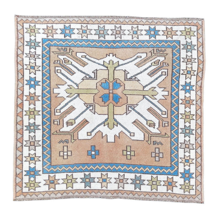 Z863 Handwoven Vintage Rug 3’7 x 3’7