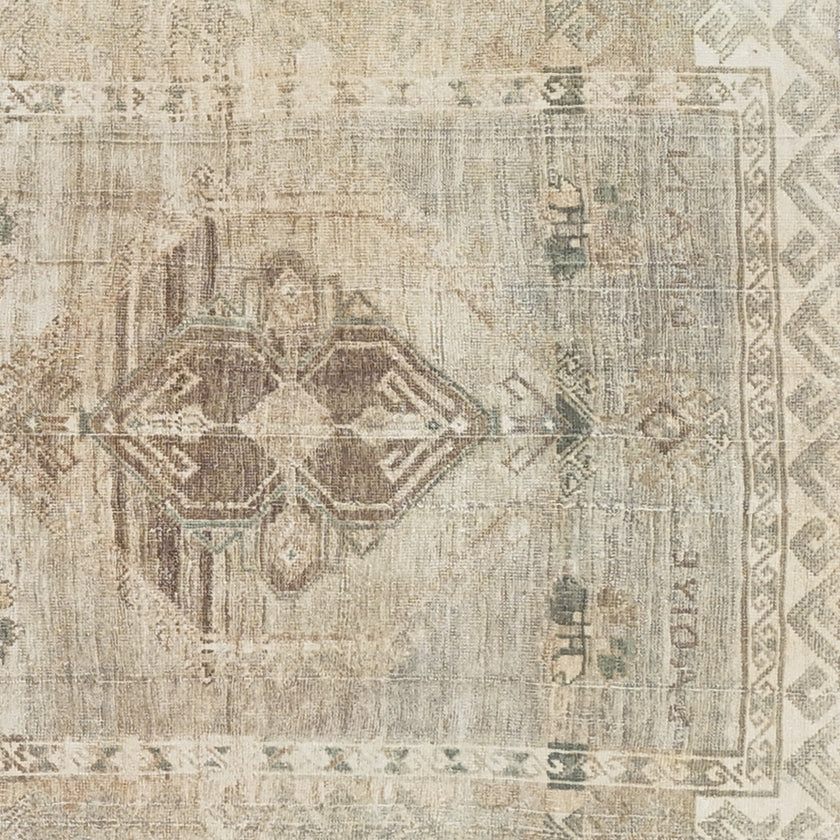 Z878 Handwoven Vintage Rug 4 x 13’10