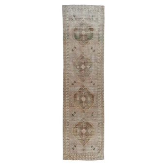 Z880 Handwoven Vintage Rug 3’9 x 14’8