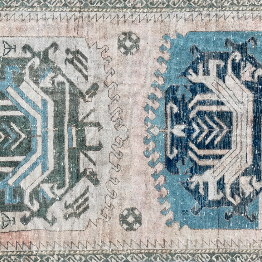 Z881 Handwoven Vintage Rug 3 x 9