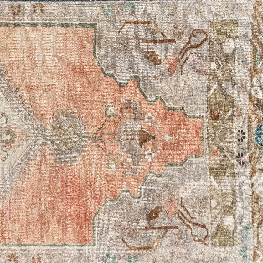 Z887 Handwoven Vintage Rug 2’8 x 7’5