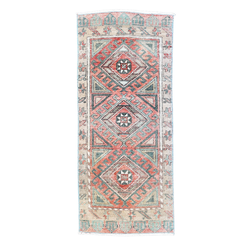 Z894 Handwoven Vintage Rug 1’10 x 4’3