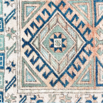Z895 Handwoven Vintage Rug 1’10 x 4’1