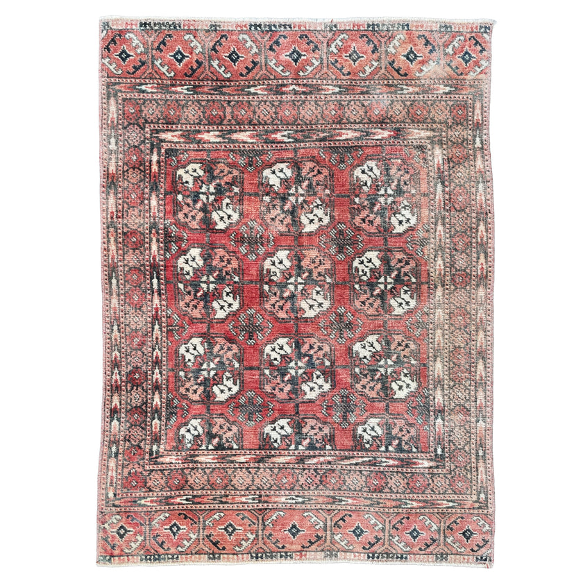 Z910 Handwoven Vintage Rug 2’11 x 4