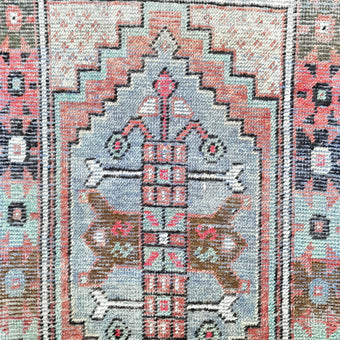 Z915 Handwoven Vintage Rug 2’4 x 3’10