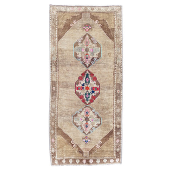 Z928 Handwoven Vintage Rug 5 x 10’7