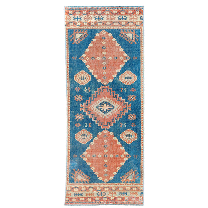 Z931 Handwoven Vintage Rug 2’10 x 6’11