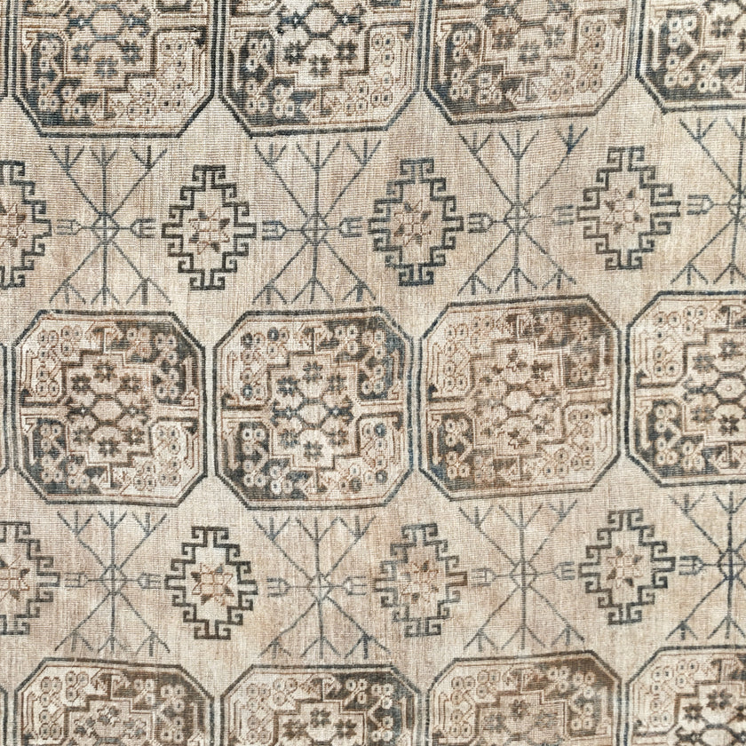 Z939 Handwoven Vintage Rug 8’8 x 11’5