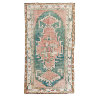 Z941 Handwoven Vintage Rug 3'1 x 5’8