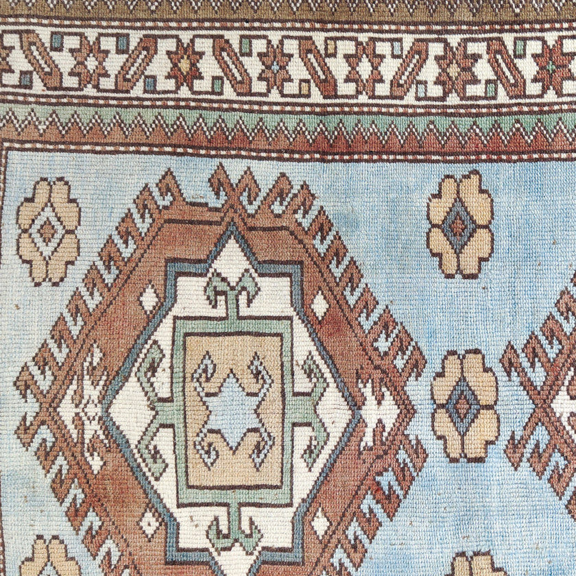 Z947 Handwoven Vintage Rug 3’7 x 4’10