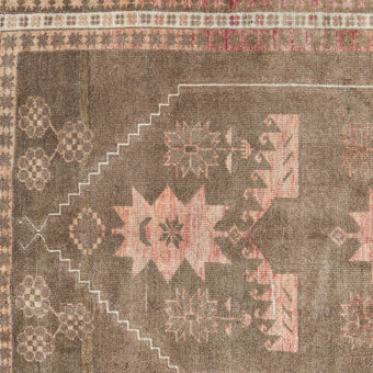 Z950 Handwoven Vintage Rug 3'4 x 6’1