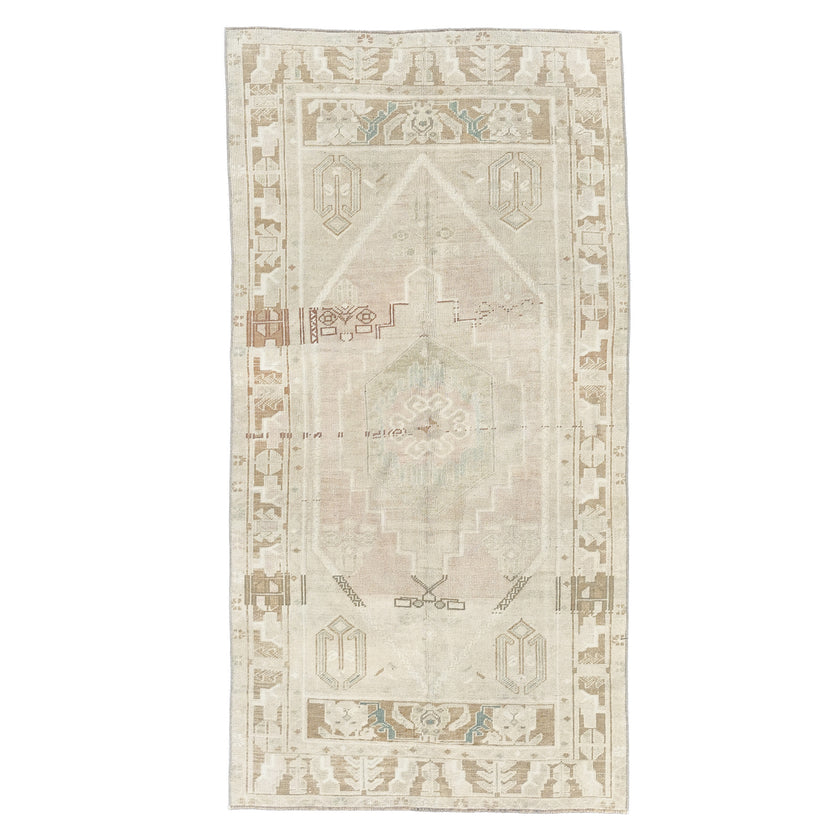 Z965 Handwoven Vintage Rug 3'6 x 6’9