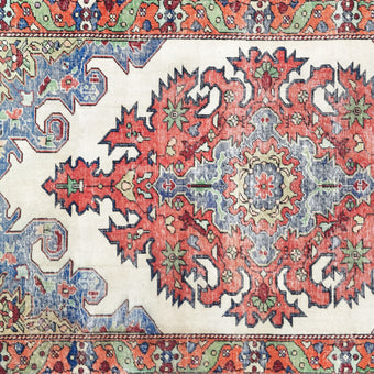 Z966 Handwoven Vintage Rug 4'3 x 7’2