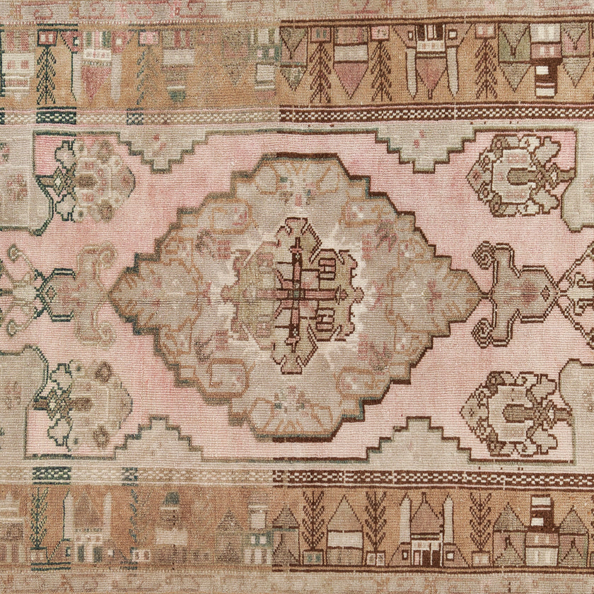 Z969 Handwoven Vintage Rug 3'6 x 6’3