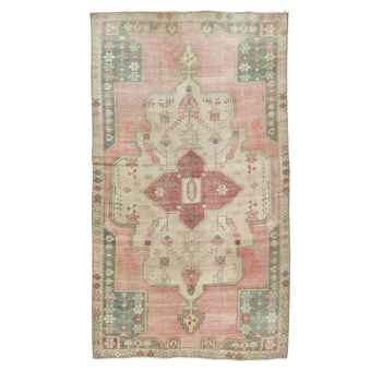 Z970 Handwoven Vintage Rug 4'4 x 7’4