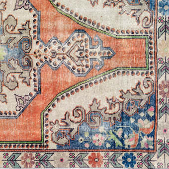 Z979 Handwoven Vintage Rug 4'2 x 6’10
