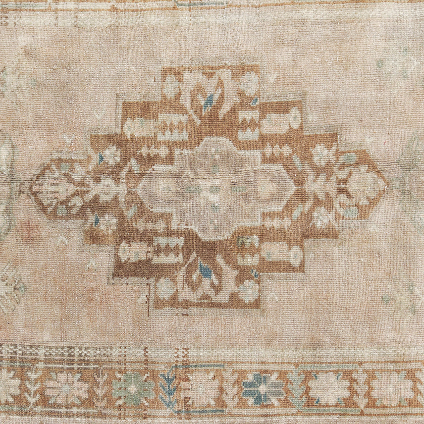 Z983 Handwoven Vintage Rug 3'3 x 6’6